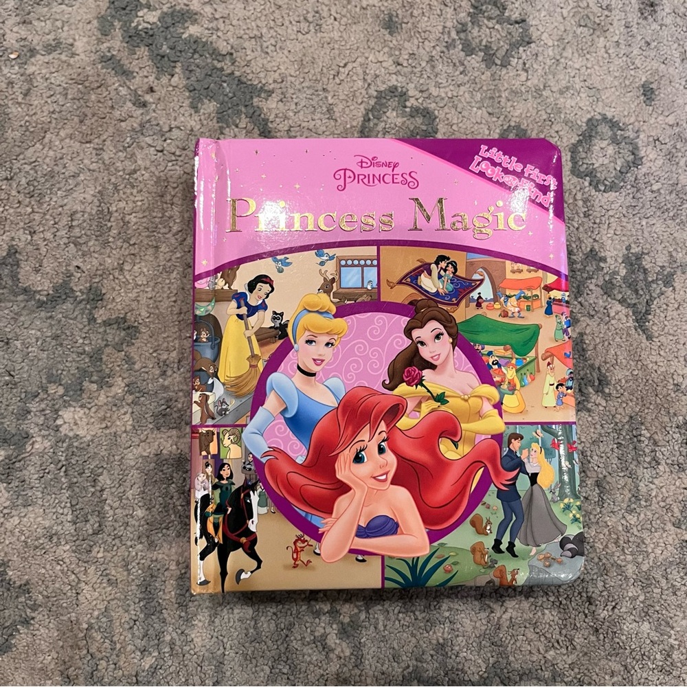 Disney Princess Magic Pink Kids Book